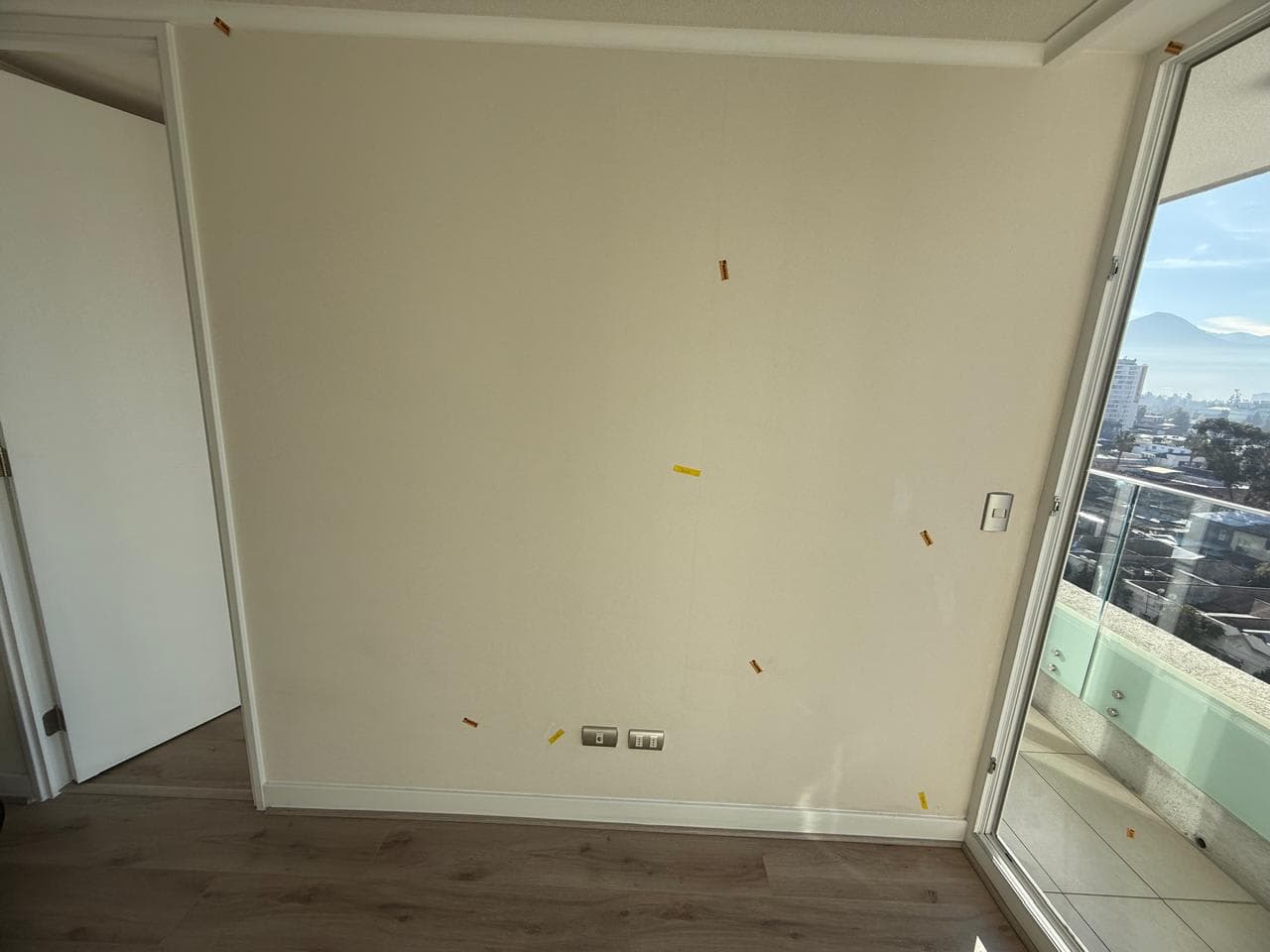 Desperfectos en Papel Mural